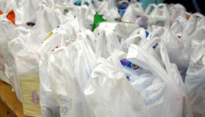 Ligji per qeset plastike- Rama: Qershor 2020 afati final i nxjerrjes nga qarkullimi
